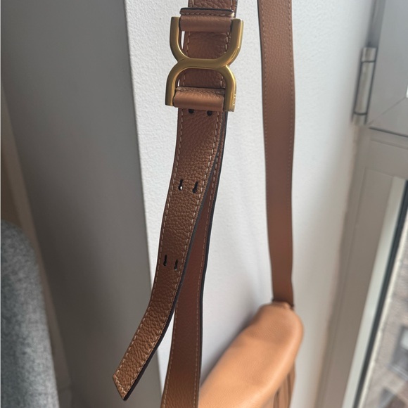 Chloe Brown Leather Crossbody Bag - Picture 3 of 5